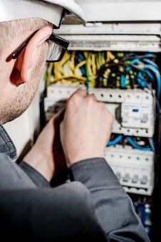Electrician in Humboldt